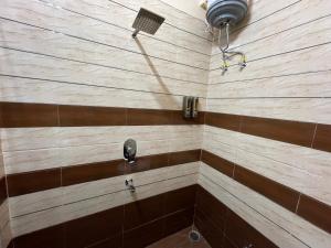 Kashi Awahan! Spiritual Themed Room Near Vishvanath Temple