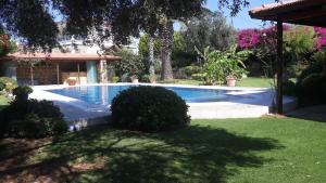 Villa Çeşme Dalyan with Pool