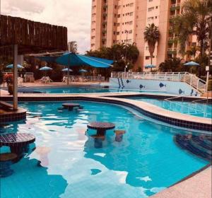 Apartamento Caldas Novas 2 Quartos, Mobiliado, de Segunda à Quinta, 11 Piscinas, Checkin 14h e Checkout 12h