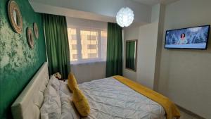 Central Zen Loft - Comfort & Space for Groups - 3 Double Beds, 2 Baths