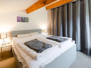 Villas Studio mezzanine avec terrasse, piscine & parking a proximite de la plage - Narbonne - FR-1-409-241 : photos des chambres