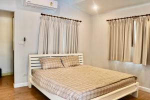 2 Bedrooms House with Private Pool the heart of rawai