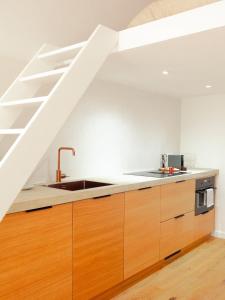 1 Bdr flat met cozy mezzanine