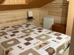 Appartement 6 personnes au pied des pistes avec parking - FR-1-467-85