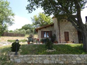 Scappo in Umbria, Le Salce