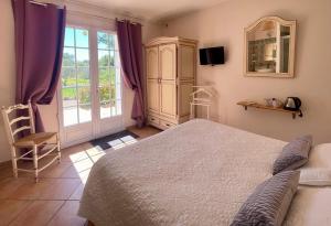 B&B / Chambres d'hotes Domaine Au Coeur des Alpilles : photos des chambres
