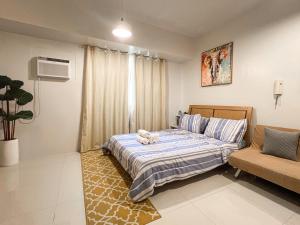 City-view Studio near Ayala & SM