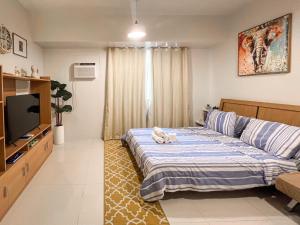 City-view Studio near Ayala & SM