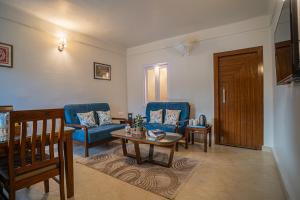 Alaya Stays Headingly Suites Lake-Facing 2 BHK Retreat Just Above Mall Road