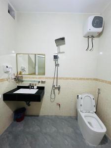 Peaceful Mountain Hotel