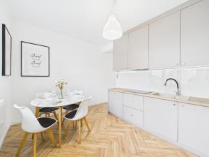 Warszawska 206 I Piętro