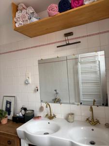 Maisons de vacances Maison familiale en centre-ville : photos des chambres