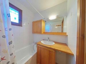 Appartements Appt T3 au centre, terrasse sud, proche commerces - FR-1-241-169 : photos des chambres