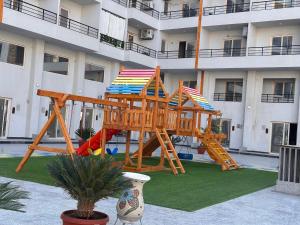 Apartment with private beach 09D