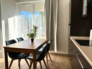 Mieszkanie z ogrodem & parking