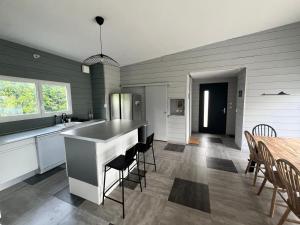 Maisons de vacances Gite Les Vents Sales - confort et detente dans la baie du Mt St Michel : photos des chambres