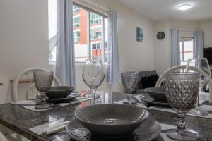 MZT21 - Quadra Mar, Sacada, 2 Dorm Climatizados