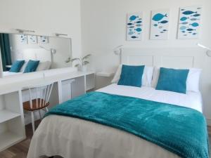 Maison 2 Chambres en Bord de Mer-Jardin & Animaux Acceptes, 400m de la Plage