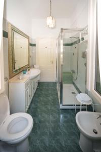 Double Room with Private External Bathroom
