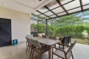 Cozy 3BR Townhouse Near Tamarindo-2 Pool&More