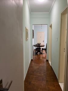 Apartamento confortável no centro