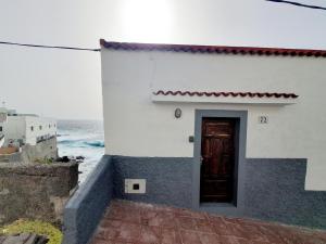 Modern BohoTropical apartment with terrace