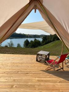 4 Glamping Adventure - tent with lake view