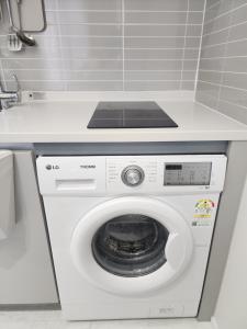 서울 숙소 신축 역세권