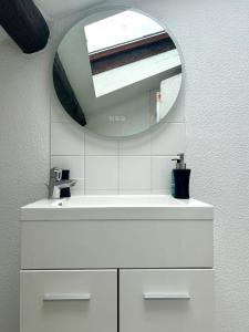 Appartements Le Holly - Appartement centre ville Climatise : photos des chambres