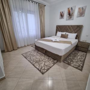 Home by Roza