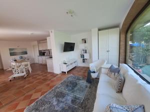 Daphne Experience - Home, Harmony and Garden