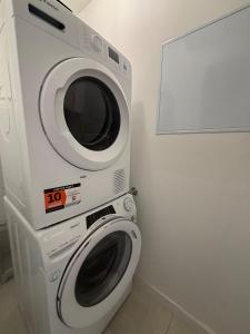 Appartements Chez Cricri, modern accommodation : photos des chambres