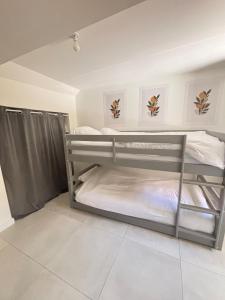 Appartements Chez Cricri, modern accommodation : photos des chambres