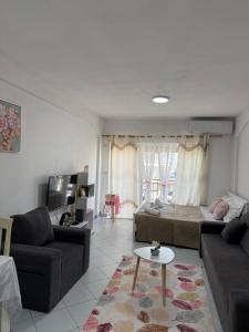 Apartment Between Sea and Town