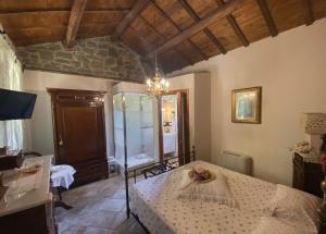 Deluxe Double Room with Shower