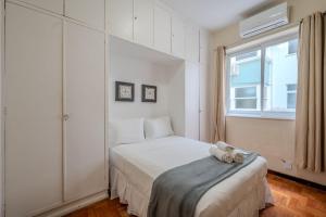 5 min da praia de Ipanema, 2min do metrô