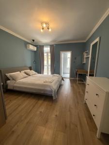 Chernomorets Apartment