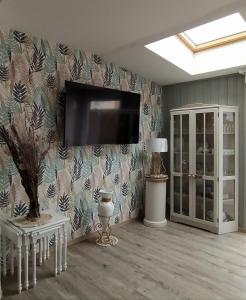 Maison entière 5 chambres à 10mn à pied de lentrée principale du Circuit 24h Du Mans