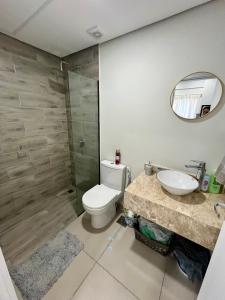 Apartamento en edificio nuevo con wifi y piscina