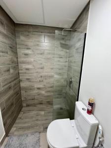 Apartamento en edificio nuevo con wifi y piscina