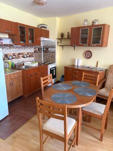 Amartmán přímo u moře - Elenite