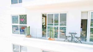 Funky Condo with Pool, Mountain View, Culinary area