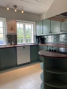 The Farm Managers House at Hindemae Estate Historic Charmed house