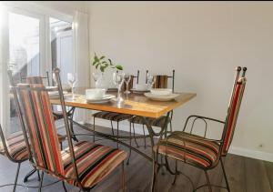 Happy Day 温馨小居-Walk to Warwick Uni & Cannon Park in Coventry that offers free parking