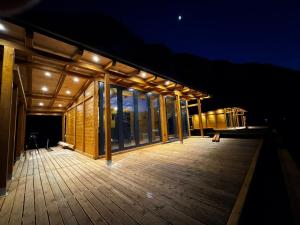 Villas Mlecika and Zvoncic- Jezero Lake Perucac