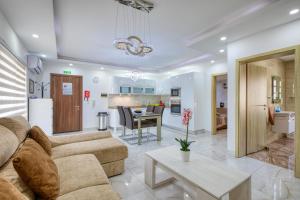 BF RESIDENCE
