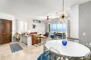 Tezal Penthouse Private Rooftop & Jacuzzi