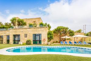 Zest Holiday Home