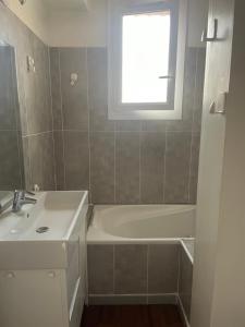 Appartements Orus Corner - plage a 5 minutes a pied : photos des chambres