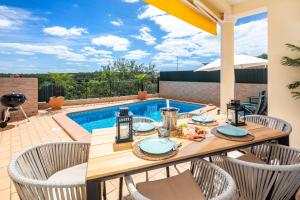 Beautiful townhouse in downtown Ferragudo